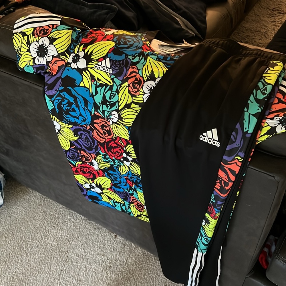 Rare Adidas Floral Set